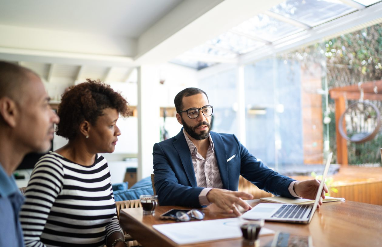 How to find a real estate agent