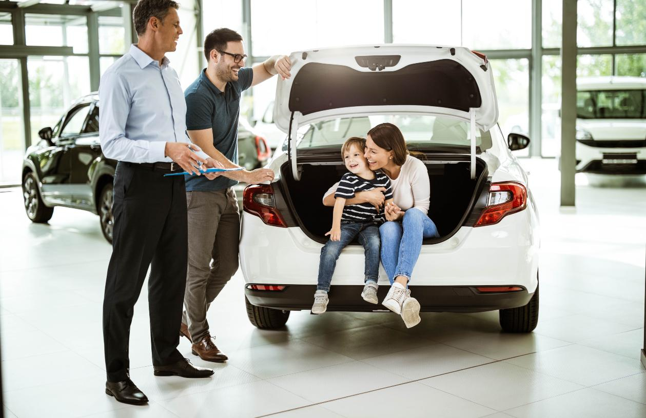 A family saves for a car
