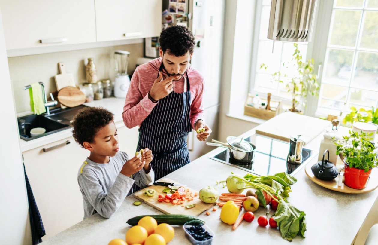 Pros and cons of refinancing student loans