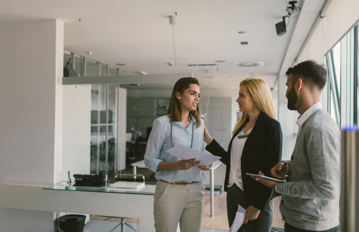 What is the difference between a secured and an unsecured loan?